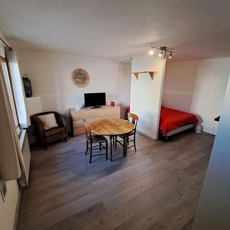 Le Studio De La Place Chalier L'Isle-sur-la-Sorgue Ngoại thất bức ảnh